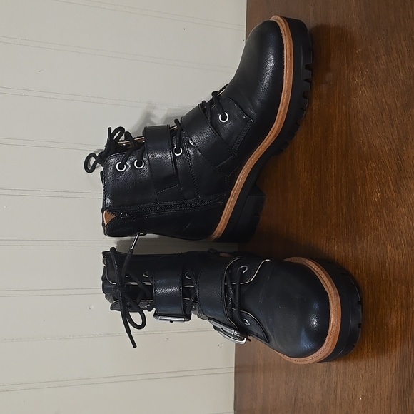 Indigo Shoes - Indigo Rd. Black Combat Boots with Buckle Detail. 6.5